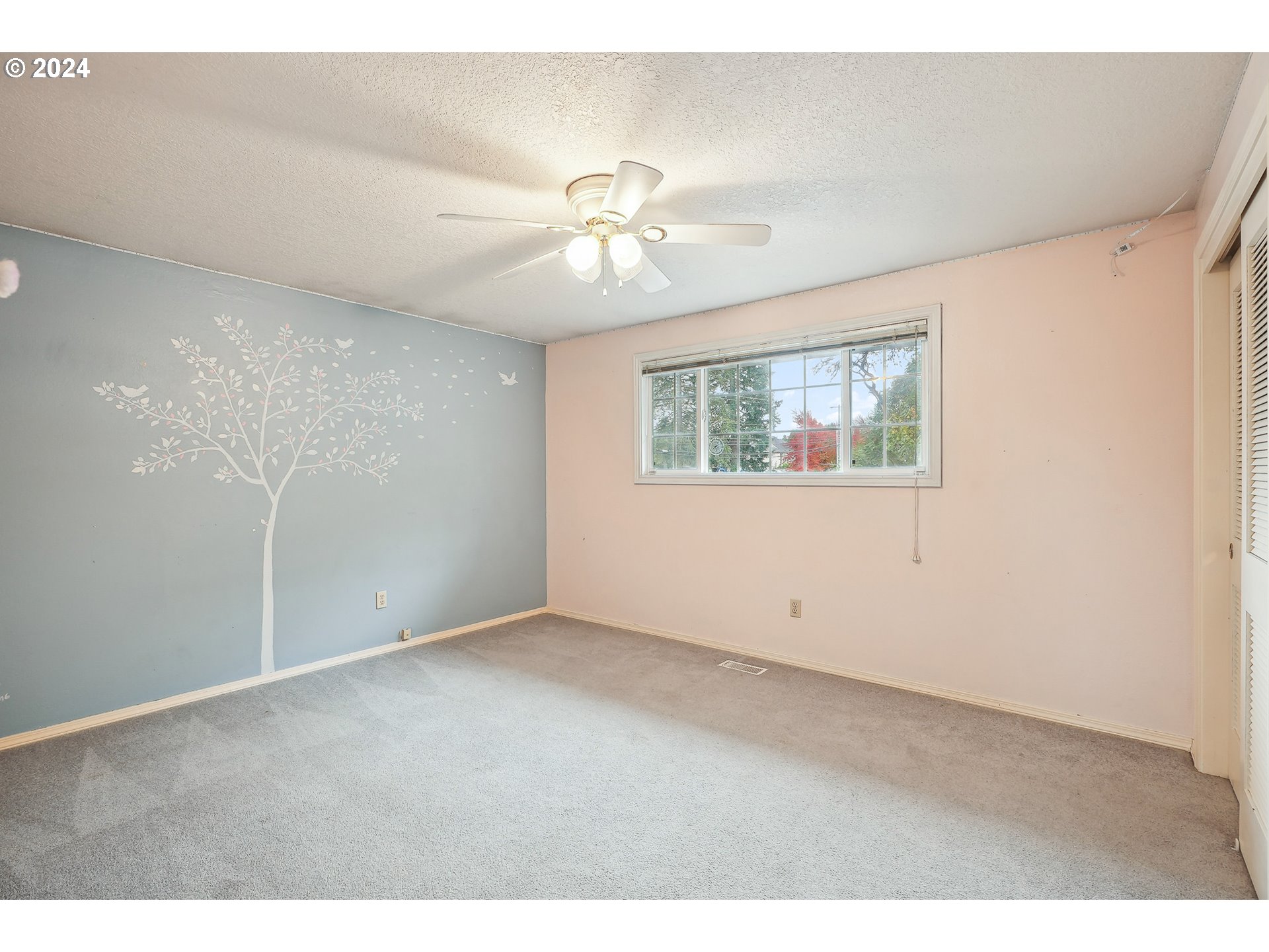 7450 Ridge Drive Gladstone, OR 97027 - Photo 20 of 44 Bedroom