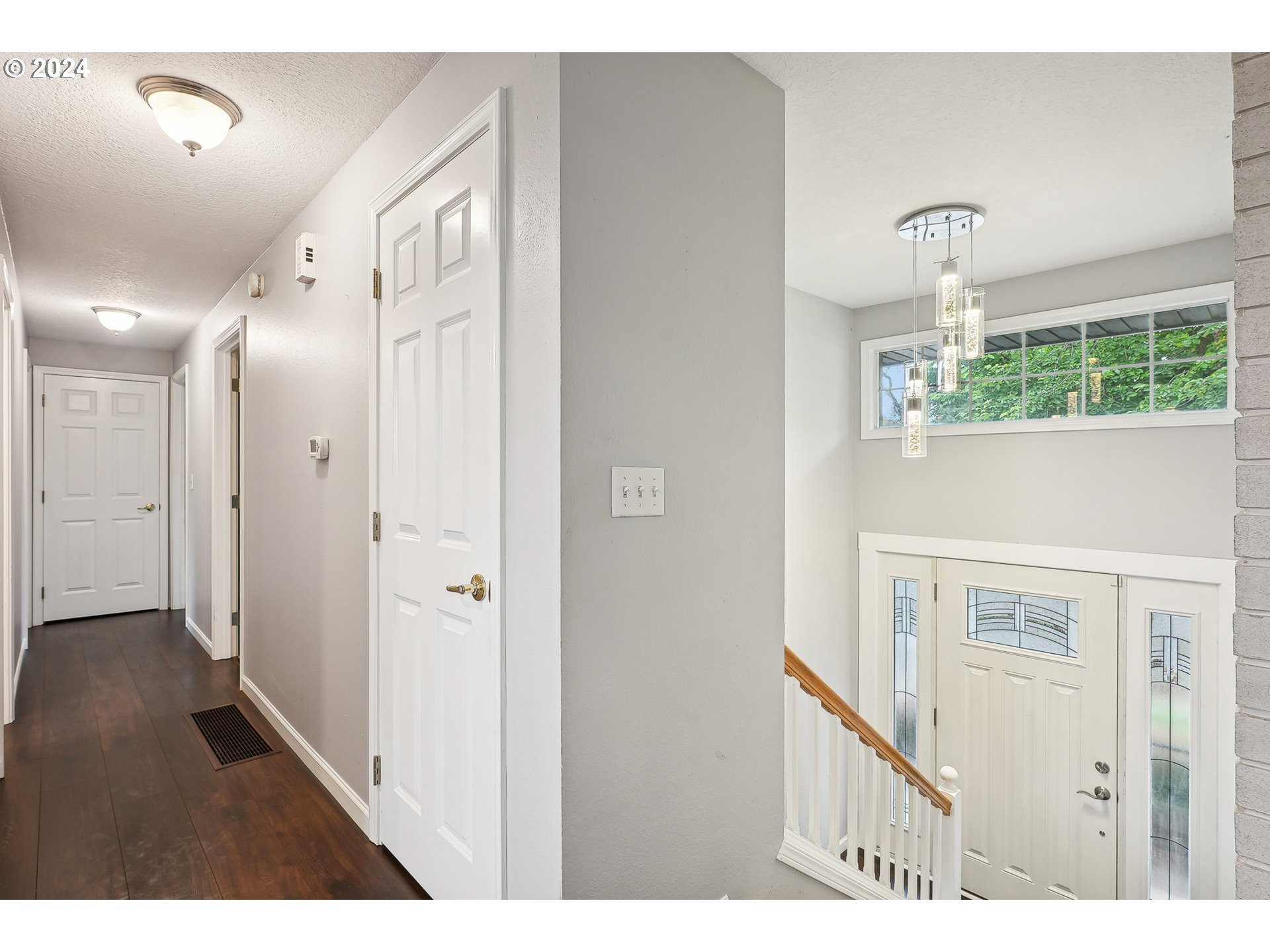 7450 Ridge Drive Gladstone, OR 97027 - Photo 3 of 44 Gallery Image 3