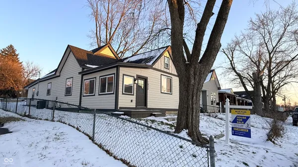 $2,300 | 1835 Applegate Street, Indianapolis, IN 46203