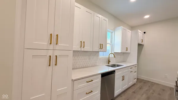 $2,300 | 1835 Applegate Street, Indianapolis, IN 46203