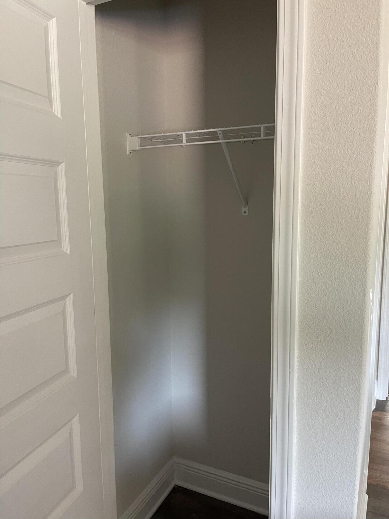 106 Ridgeway Circle Crestview, FL 32536 - Photo 9 of 25 a view of closet