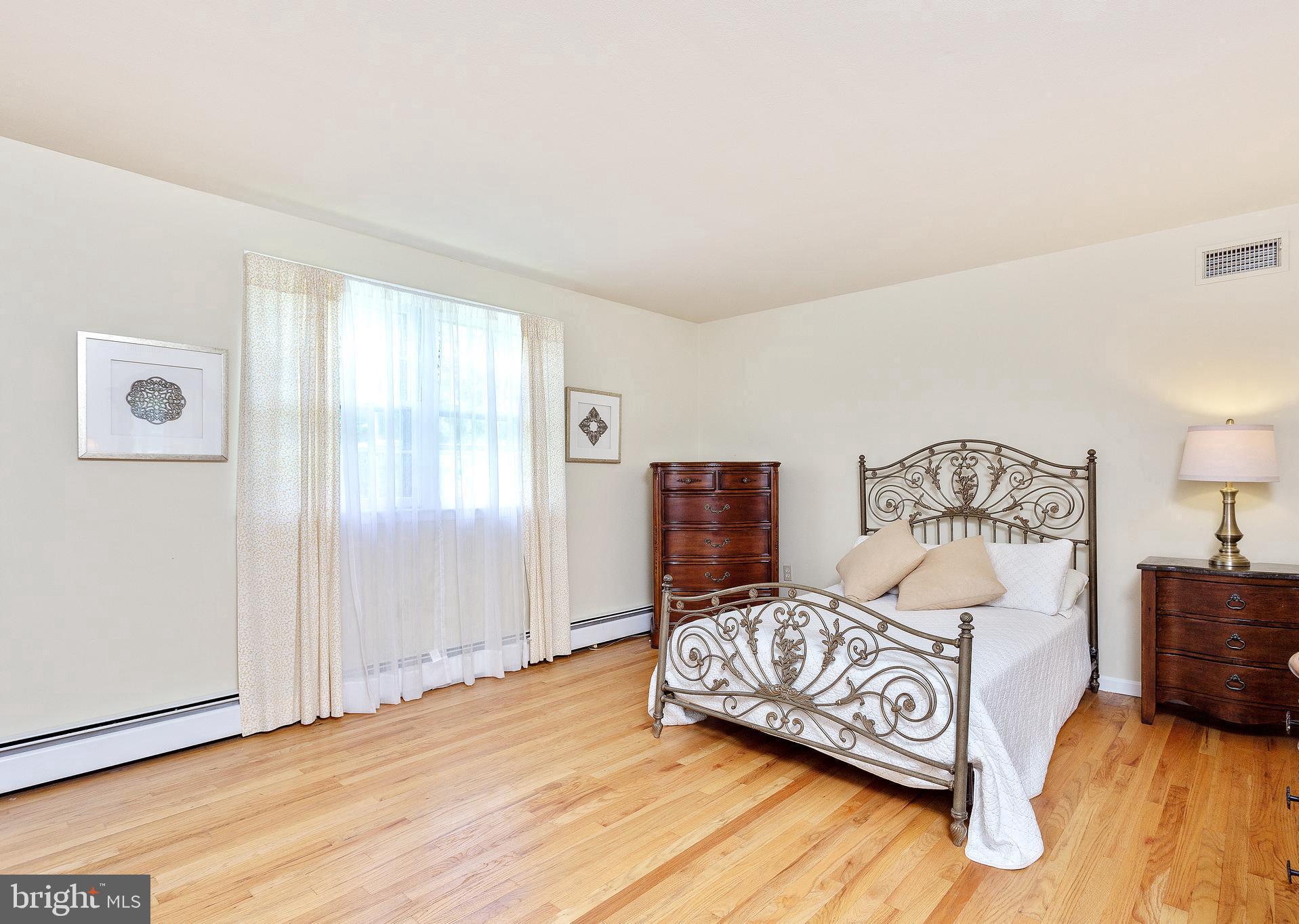 5 Mountainview Road Ewing, NJ 08628 - Photo 12 of 20