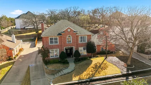 $728,850 | 801 Bent Tree Drive, Euless, TX 76039