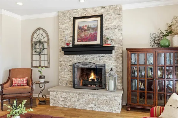 $728,850 | 801 Bent Tree Drive, Euless, TX 76039
