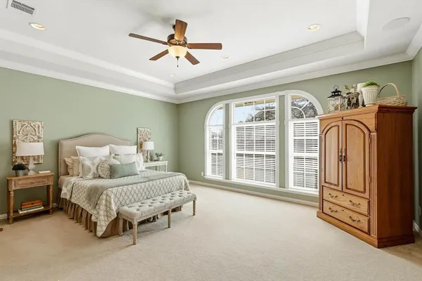 $728,850 | 801 Bent Tree Drive, Euless, TX 76039