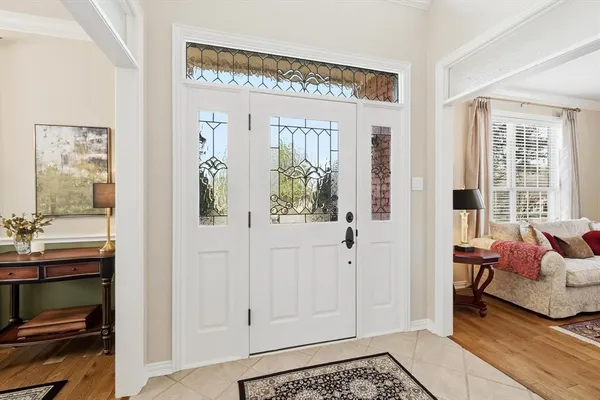 $728,850 | 801 Bent Tree Drive, Euless, TX 76039