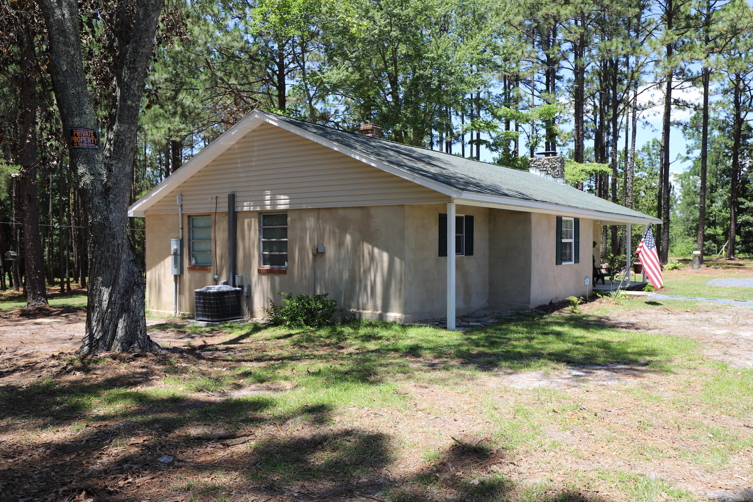 272 Sand Pit Road Aberdeen, NC 28315 - Photo 3 of 38 Side view