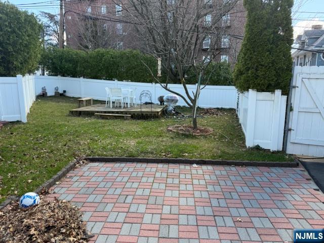 54 Austin Street Ridgefield Park, NJ 07660 - Photo 7 of 21