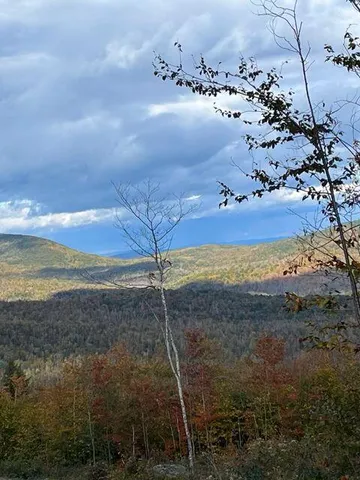 $79,900 | 2 East Mountain View Drive, Temple, ME 04984