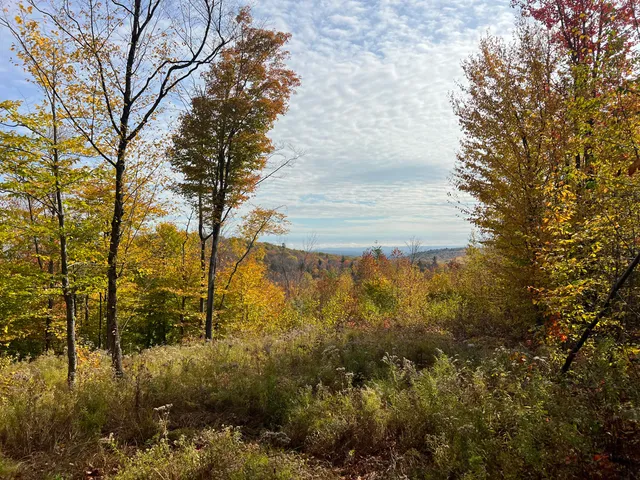 $79,900 | 2 East Mountain View Drive, Temple, ME 04984