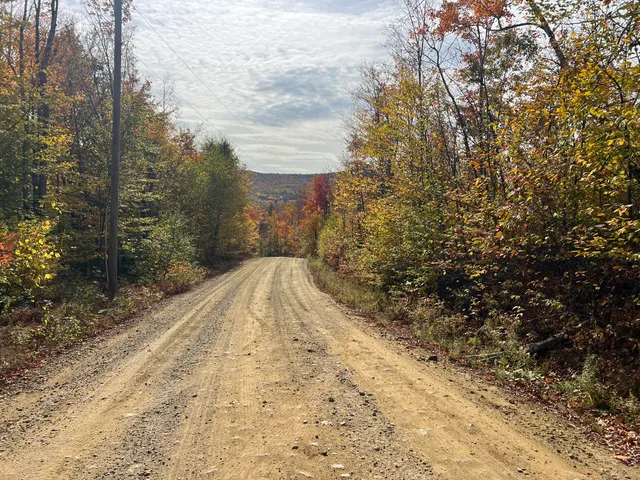 $79,900 | 2 East Mountain View Drive, Temple, ME 04984