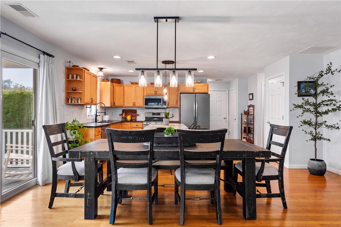 500 Mendon Road, Unit 213 Cumberland, RI 02864 - Photo 7 of 17 Gallery Image 7