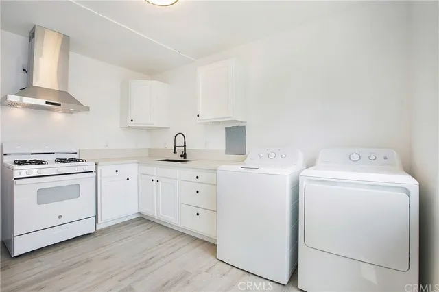 $2,150 | 1917 West Myrtle Street, Santa Ana, CA 92703