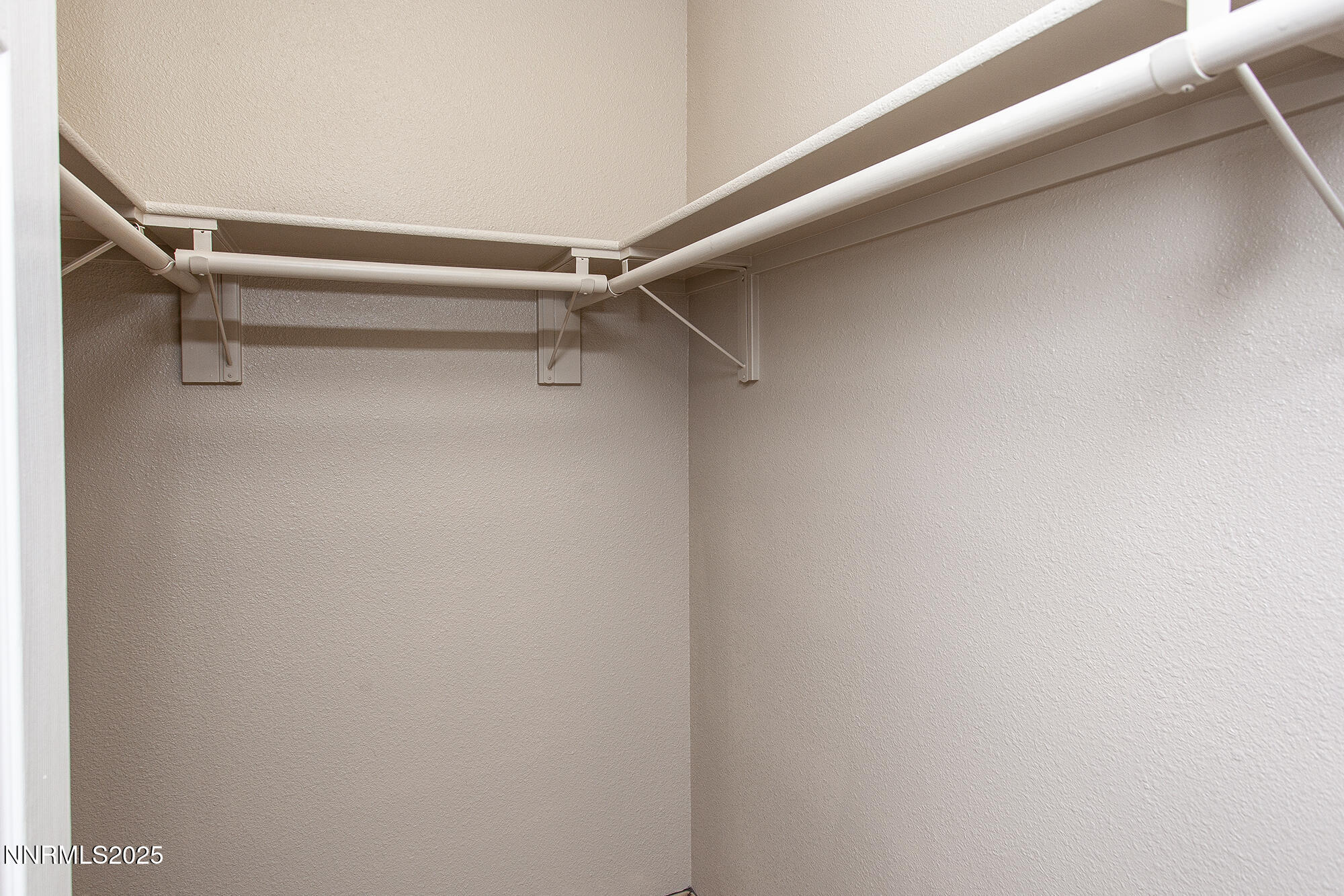 376 Wheeler Avenue Reno, NV 89502 - Photo 22 of 33 a view of room