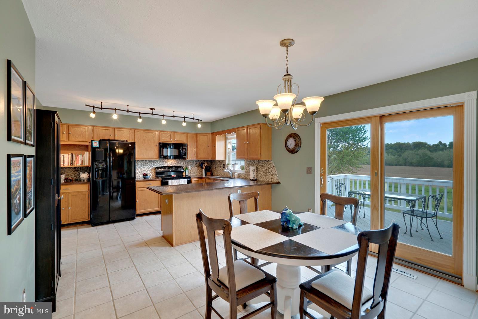 1145 Kesler Road Front Royal, VA 22630 - Photo 13 of 40 Eat In Kitchen