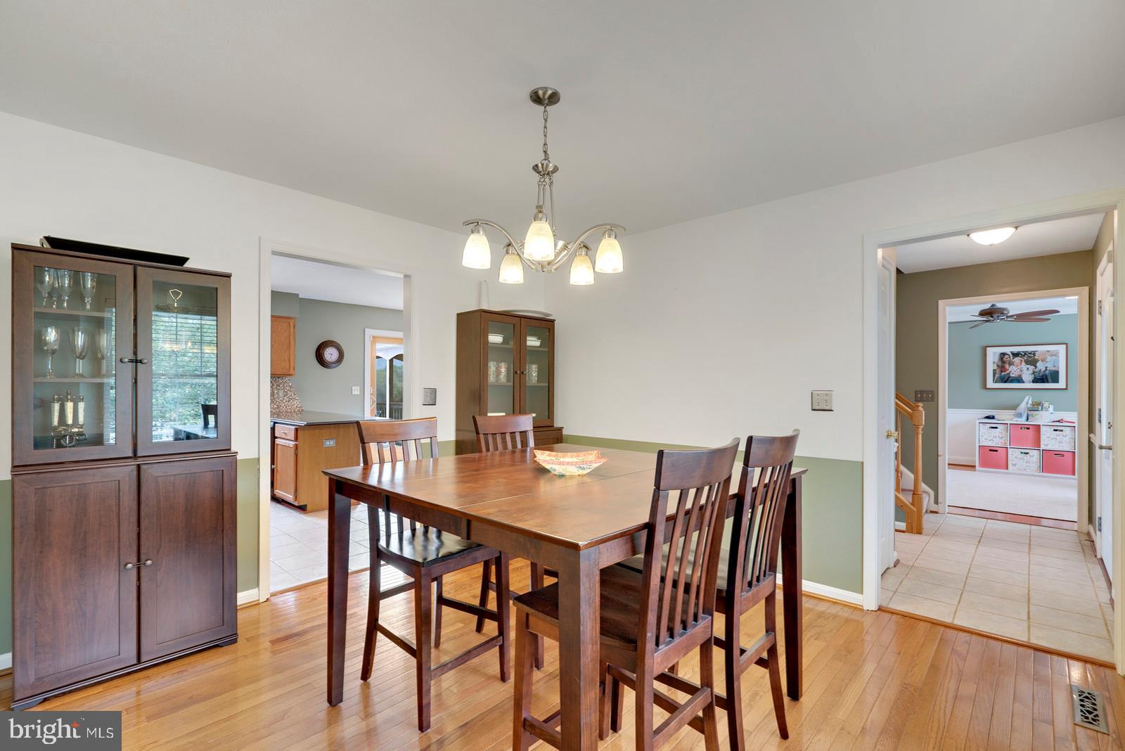 1145 Kesler Road Front Royal, VA 22630 - Photo 19 of 40 Dining Room