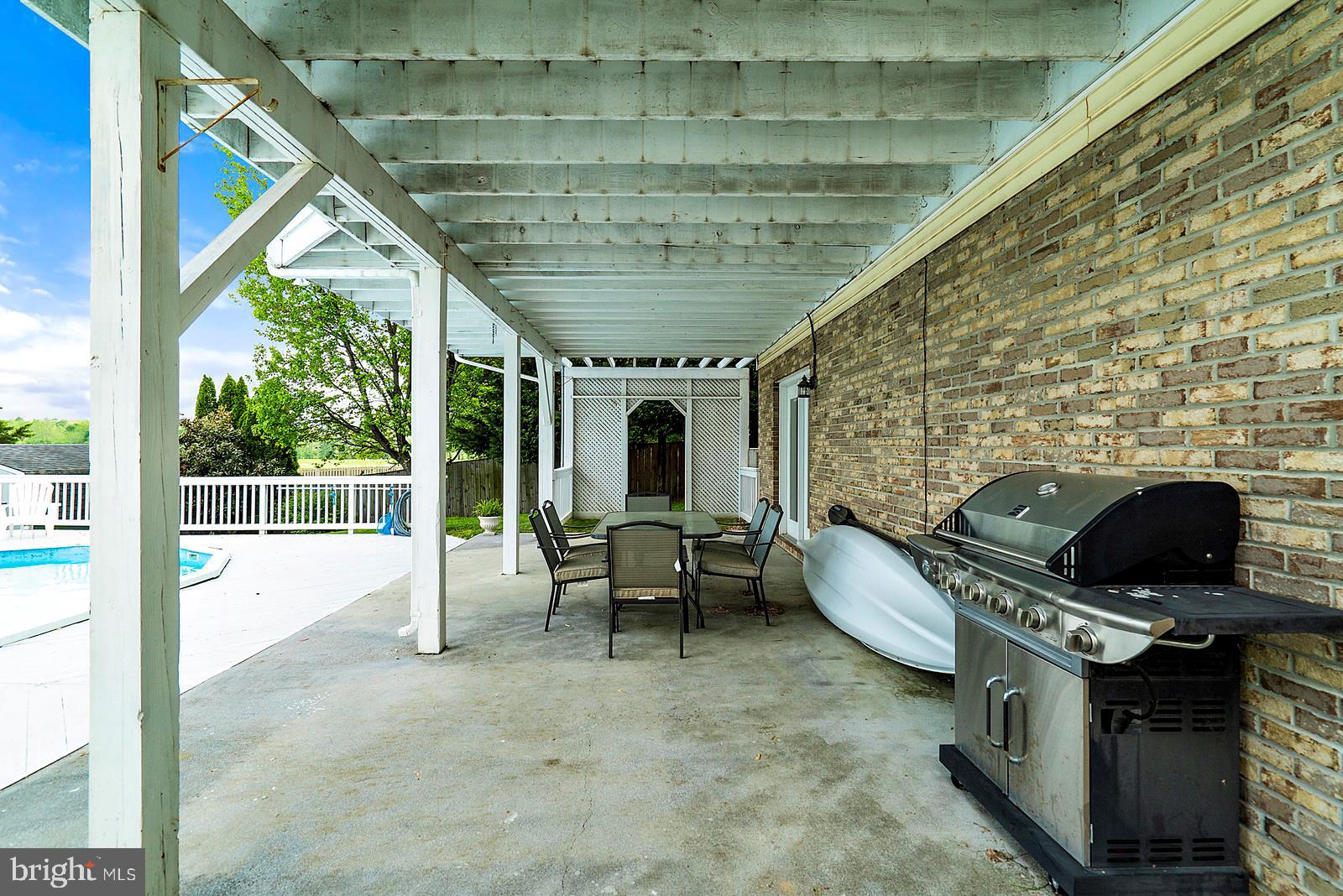 1145 Kesler Road Front Royal, VA 22630 - Photo 34 of 40 Patio