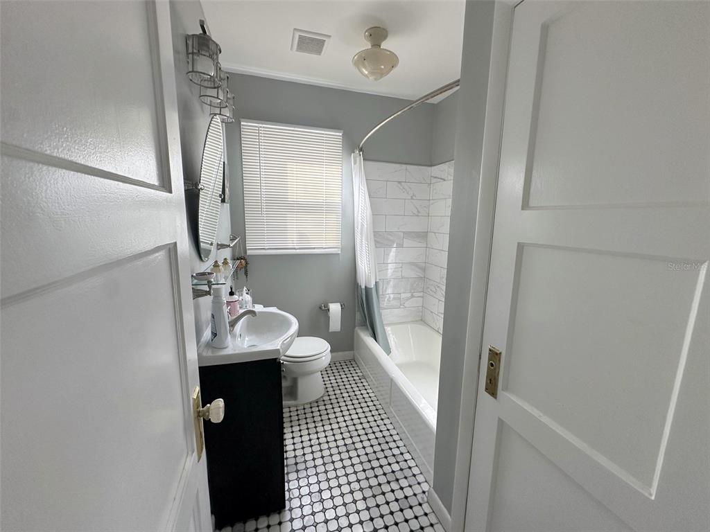 1419 East Jean Street Tampa, FL 33604 - Photo 12 of 22