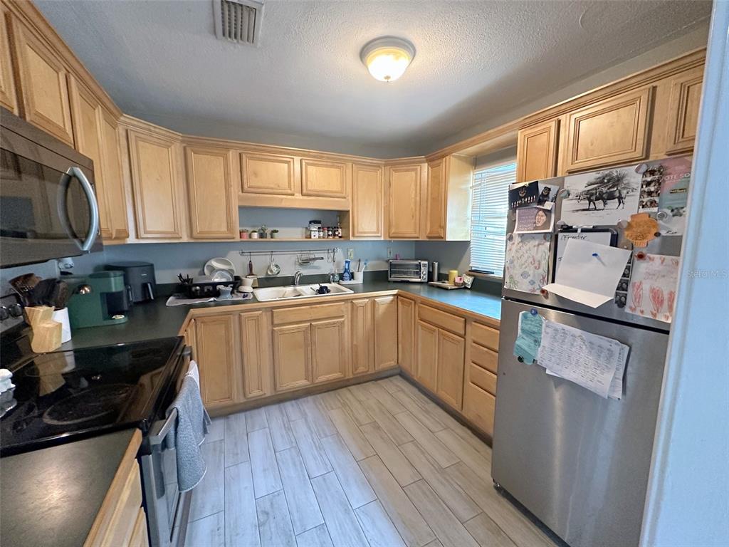 1419 East Jean Street Tampa, FL 33604 - Photo 9 of 22