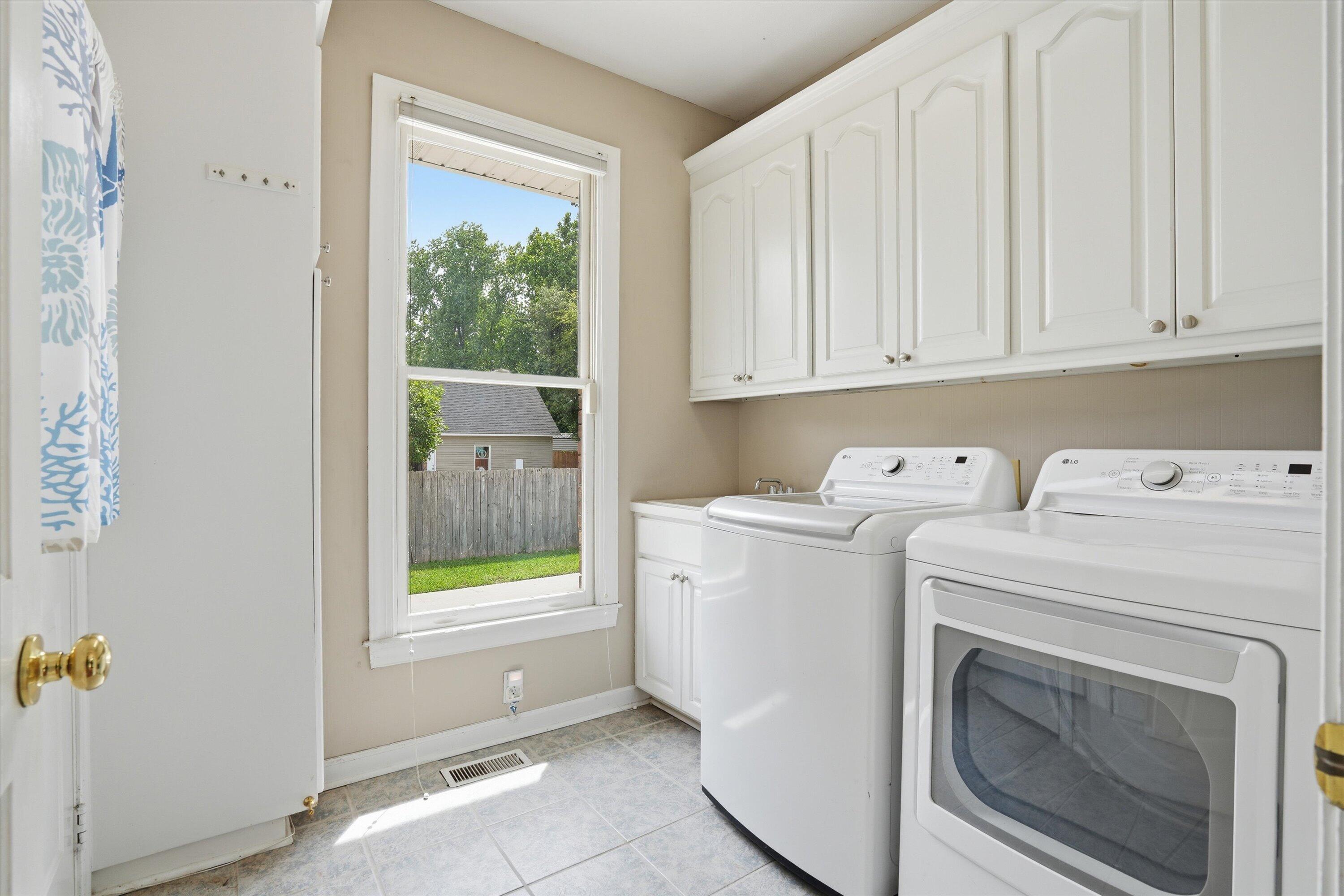1539 State Rd S-8-700 Moncks Corner, SC 29461 - Photo 13 of 31