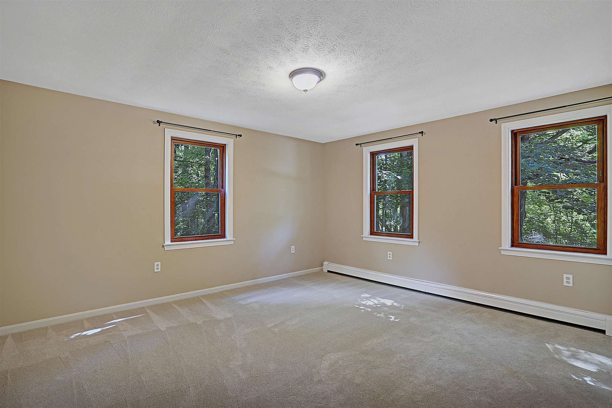 39 Dennison Road New Boston, NH 03070 - Photo 14 of 36