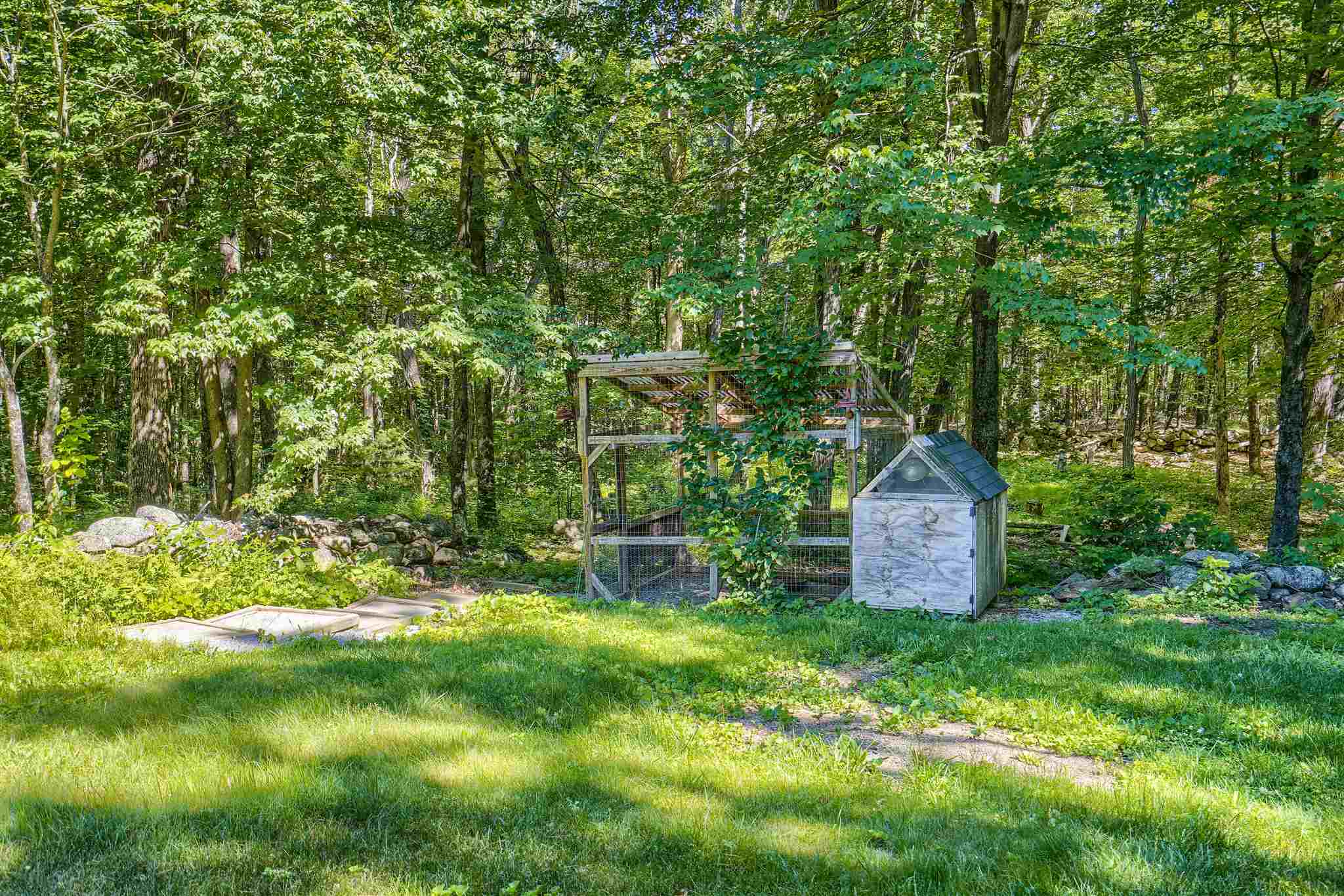 39 Dennison Road New Boston, NH 03070 - Photo 32 of 36