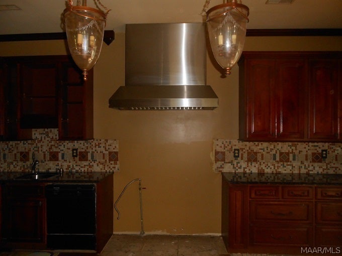 1264 Roaring Road Hartford, AL 36344 - Photo 16 of 31 Gallery Image 16