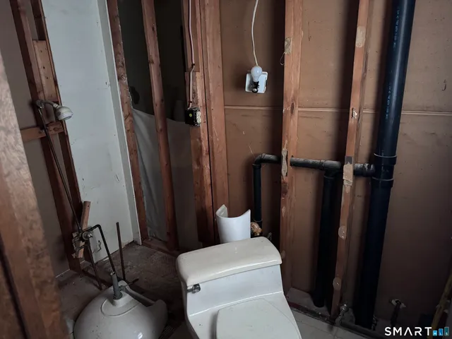 $299,000 | 62 Robert Treat Parkway, Milford, CT 06460