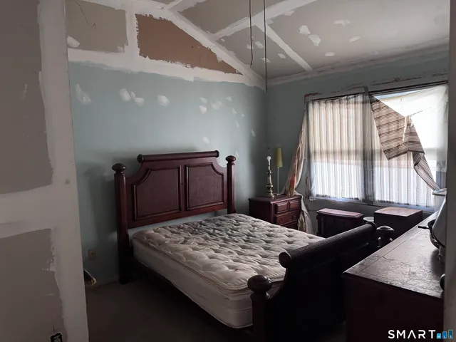 $299,000 | 62 Robert Treat Parkway, Milford, CT 06460