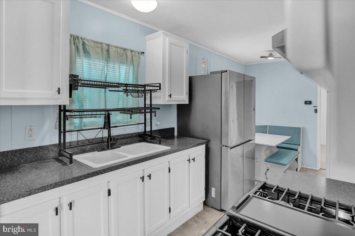 113 Meadow Lane Lititz, PA 17543 - Photo 11 of 16