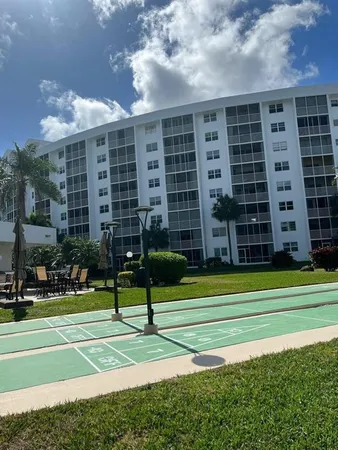 $310,000 | 2731 Northeast 14th Street Causeway, Unit 612, Pompano Beach, FL 33062