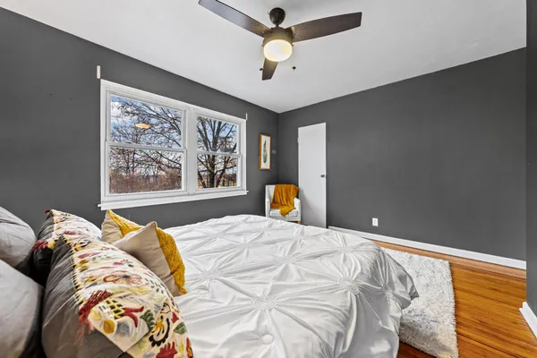 $225,000 | 996 Cleveland Avenue South, St. Paul, MN 55116