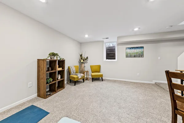 $225,000 | 996 Cleveland Avenue South, St. Paul, MN 55116