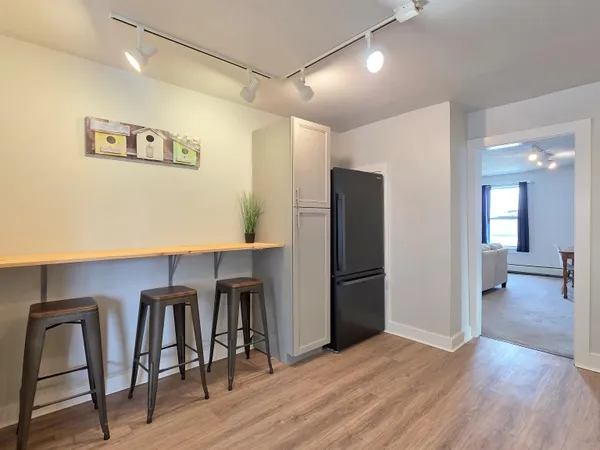 $3,950 | 486 Main Street, Unit B, Winooski, VT 05446
