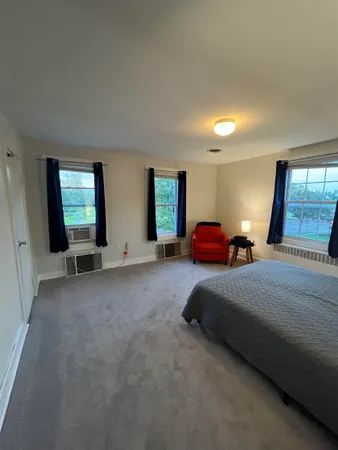 $3,950 | 486 Main Street, Unit B, Winooski, VT 05446