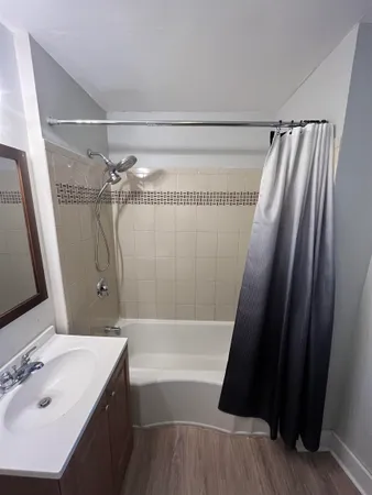 $3,950 | 486 Main Street, Unit B, Winooski, VT 05446