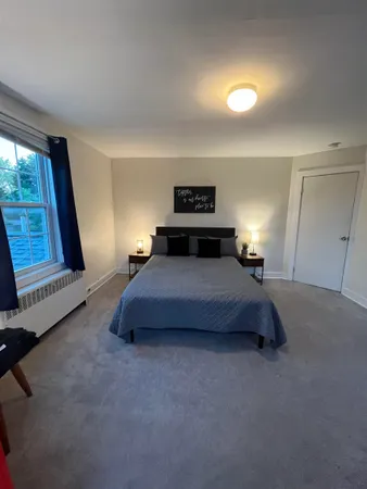 $3,950 | 486 Main Street, Unit B, Winooski, VT 05446