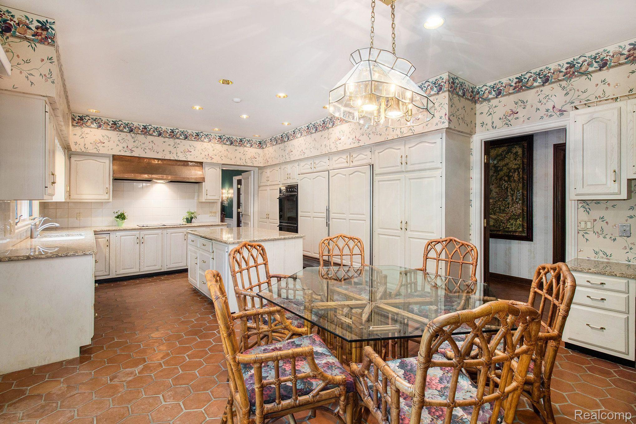7900 Holcomb Road Clarkston, MI 48348 - Photo 18 of 73 Gallery Image 18