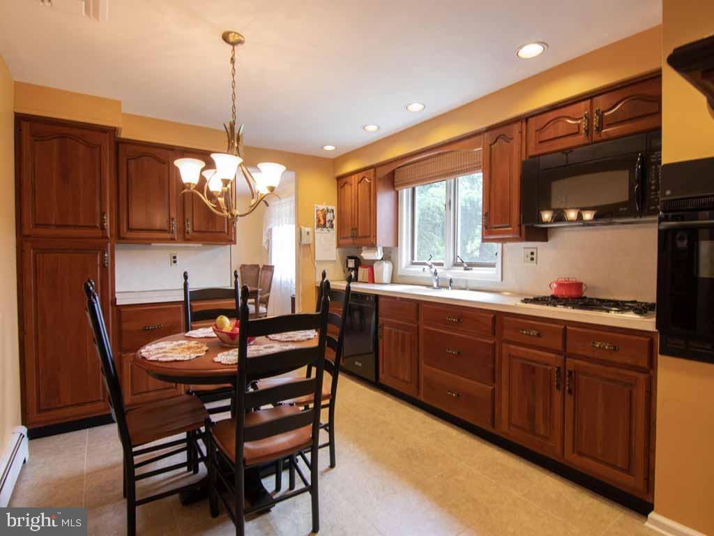 210 New Road Churchville, PA 18966 - Photo 11 of 52 Gallery Image 11