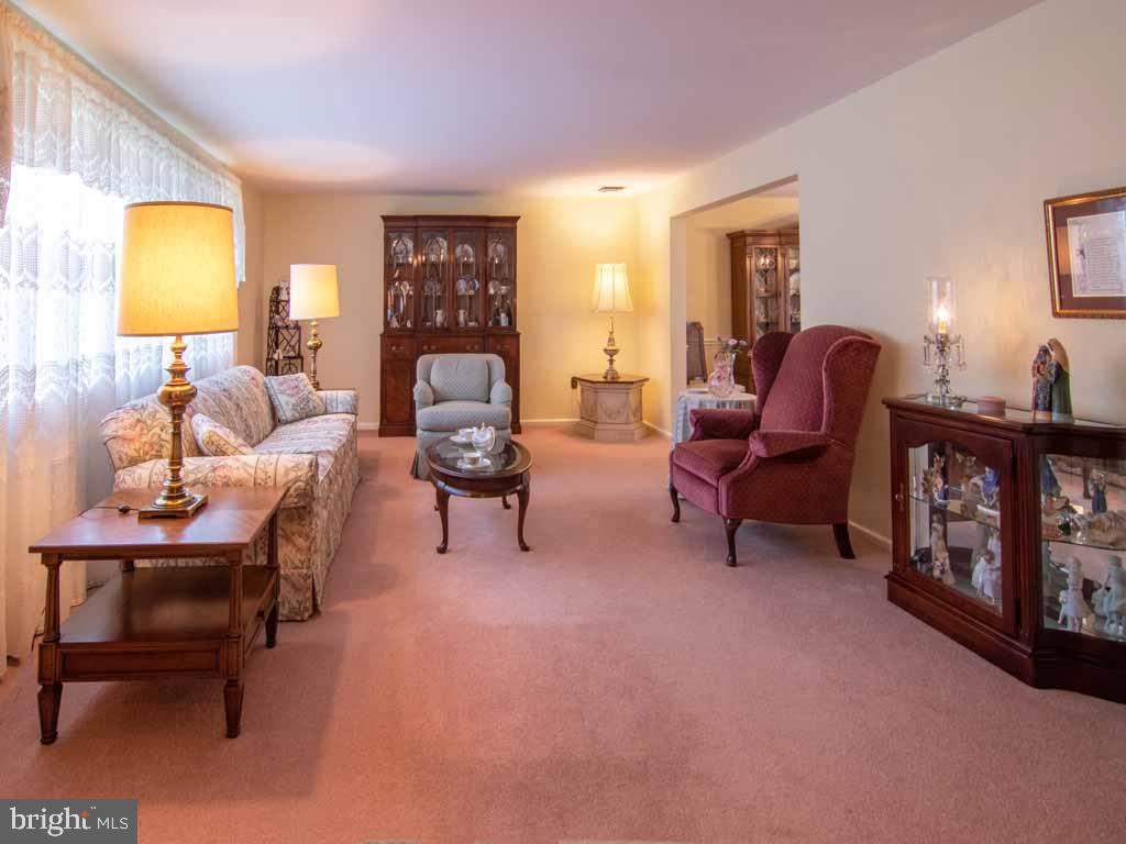 210 New Road Churchville, PA 18966 - Photo 6 of 52 Gallery Image 6