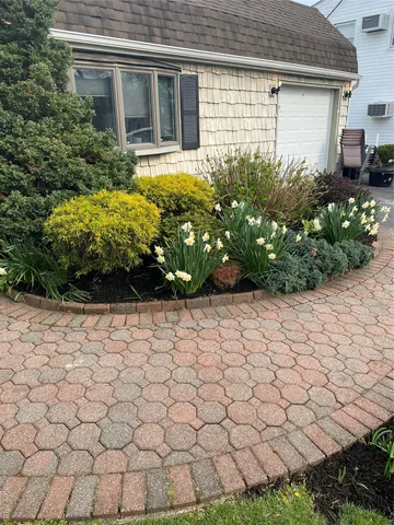 $729,000 | 103 Ranch Lane, Levittown, NY 11756