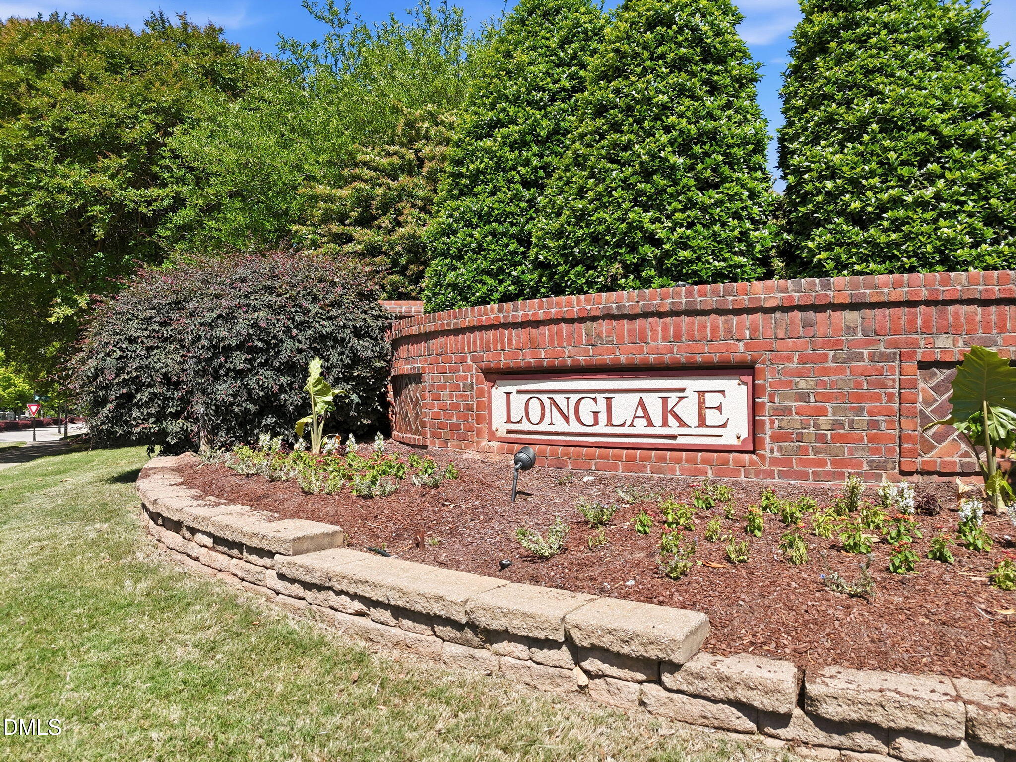 7712 Cloudview Lane Raleigh, NC 27613 - Photo 29 of 40 65-web-or-mls-DJI_20260514104833_0782_D