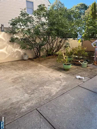 $4,000 | 424 Page Avenue, Lyndhurst, NJ 07071