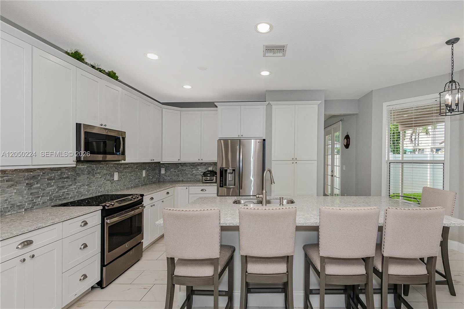 1834 Southwest 152nd Way Miramar, FL 33027 - Photo 11 of 38