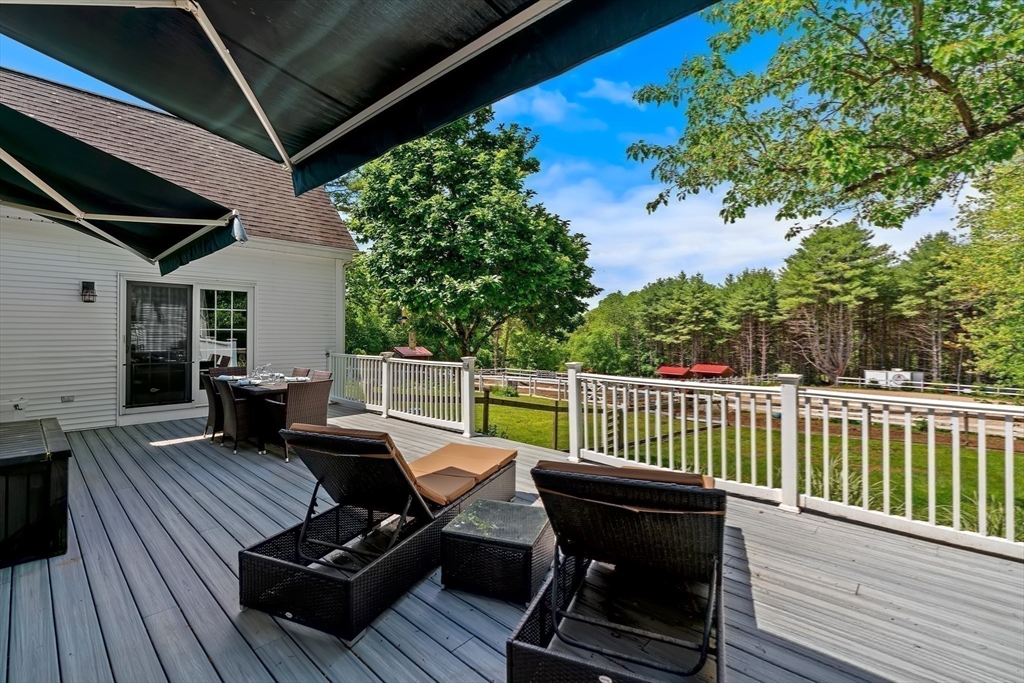 117 South Street Upton, MA 01568 - Photo 24 of 42