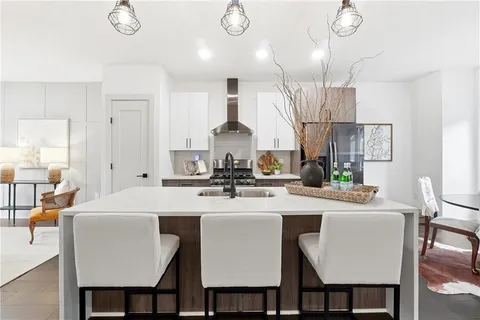 $565,000 | 274 Estoria Street Southeast, Atlanta, GA 30316