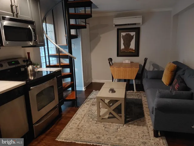 $230,000 | 335 South 12th Street, Unit 1B, Philadelphia, PA 19107