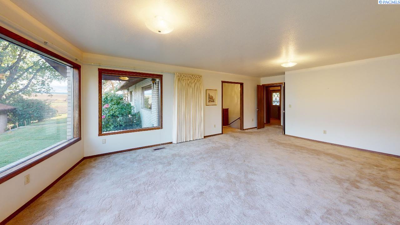 6272 Sand Road Pullman, WA 99163 - Photo 17 of 42 Gallery Image 17