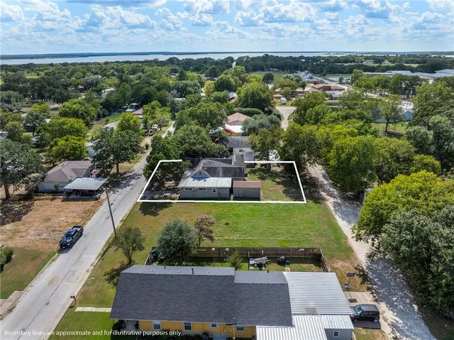 $155,000 | 488 7th Street, Somerville, TX 77879