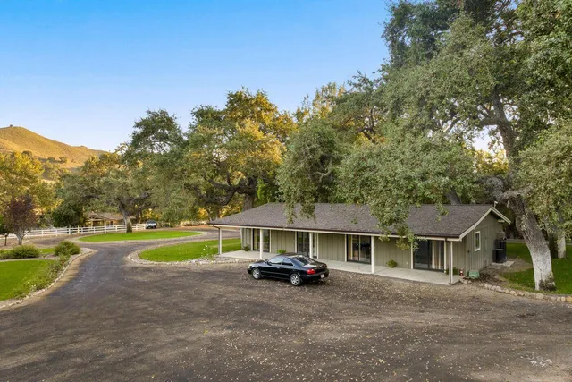 $14,950,000 | 1750 Rambling Oaks Road, Santa Ynez, CA 93460